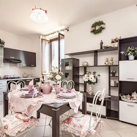 Apartment Graceful In With A View Assisi